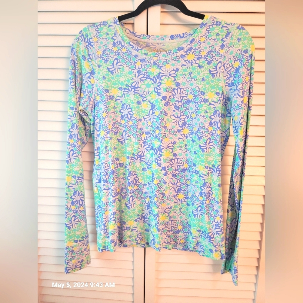 Lilly Pulitzer Luxletic Tennis shirt - Size M.